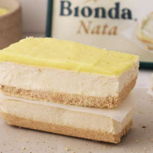 Barritas de tarta de limón y Nata Bionda
