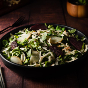 Ensalada de vegetales asados y Queso Cavero Bionda